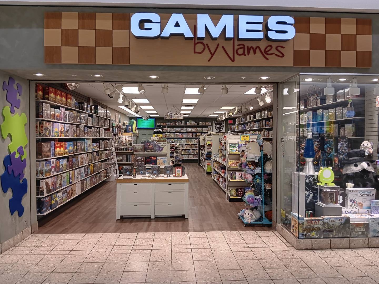 
                Games by James Oakwood Mall 
                Store Front
